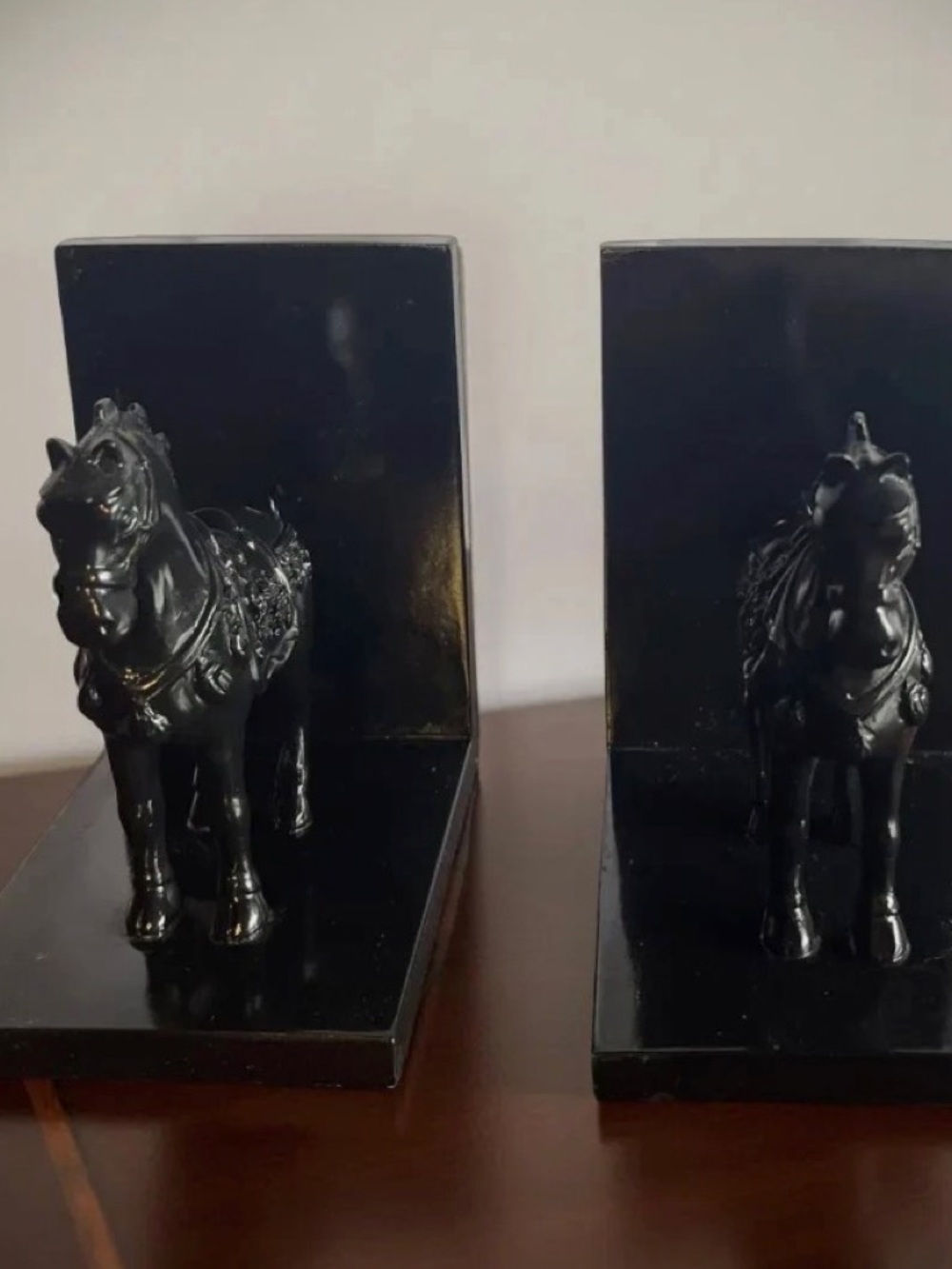 Vintage Black Horse Bookends — Decorative Shelf Support - Picture 3 of 8